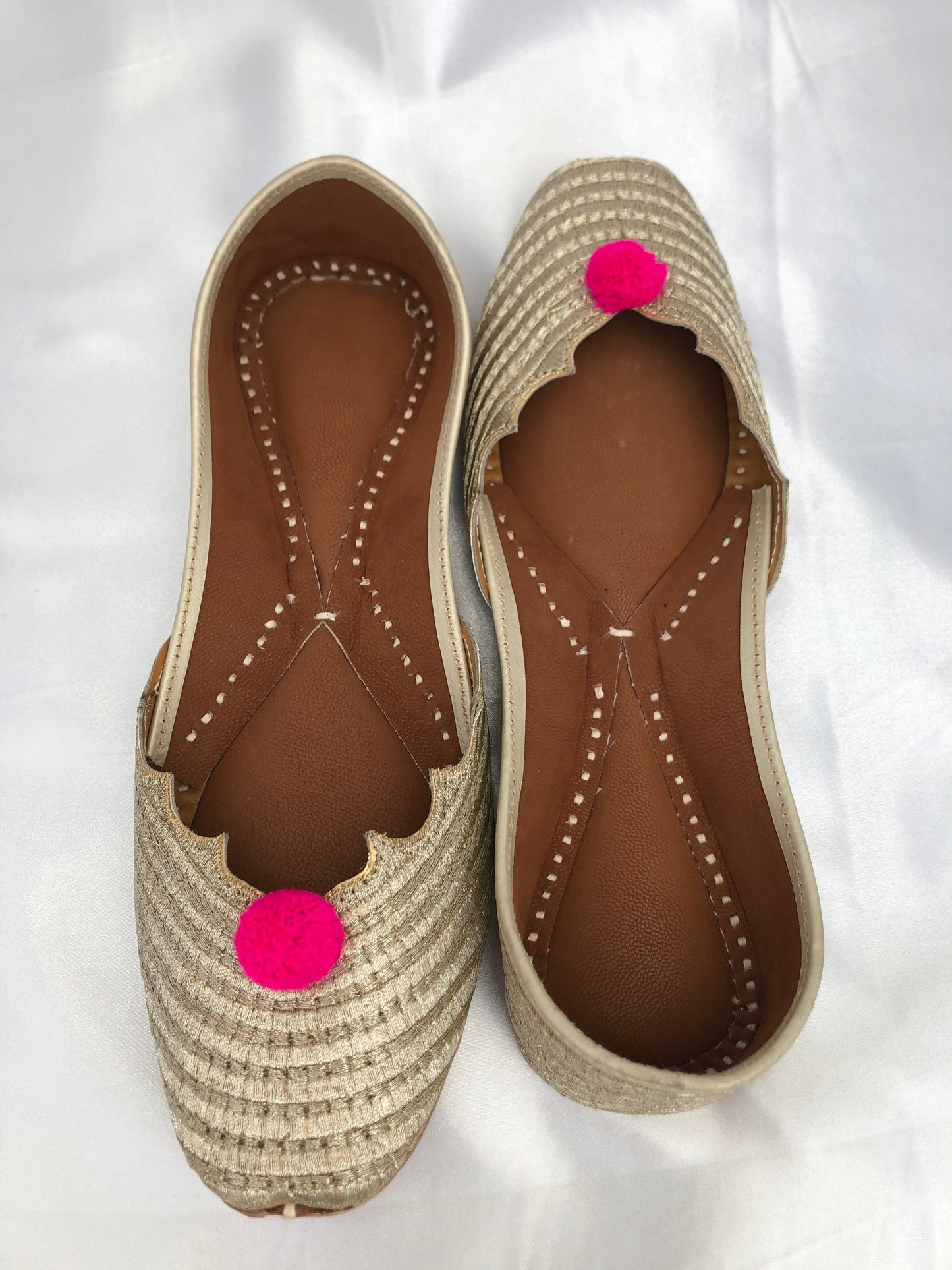 Punjabi Jutti / Jooti with Hot Pink Pom Pom and All over embroidered Bride’s Woman Shoes US Size 5,6 UK 3,4