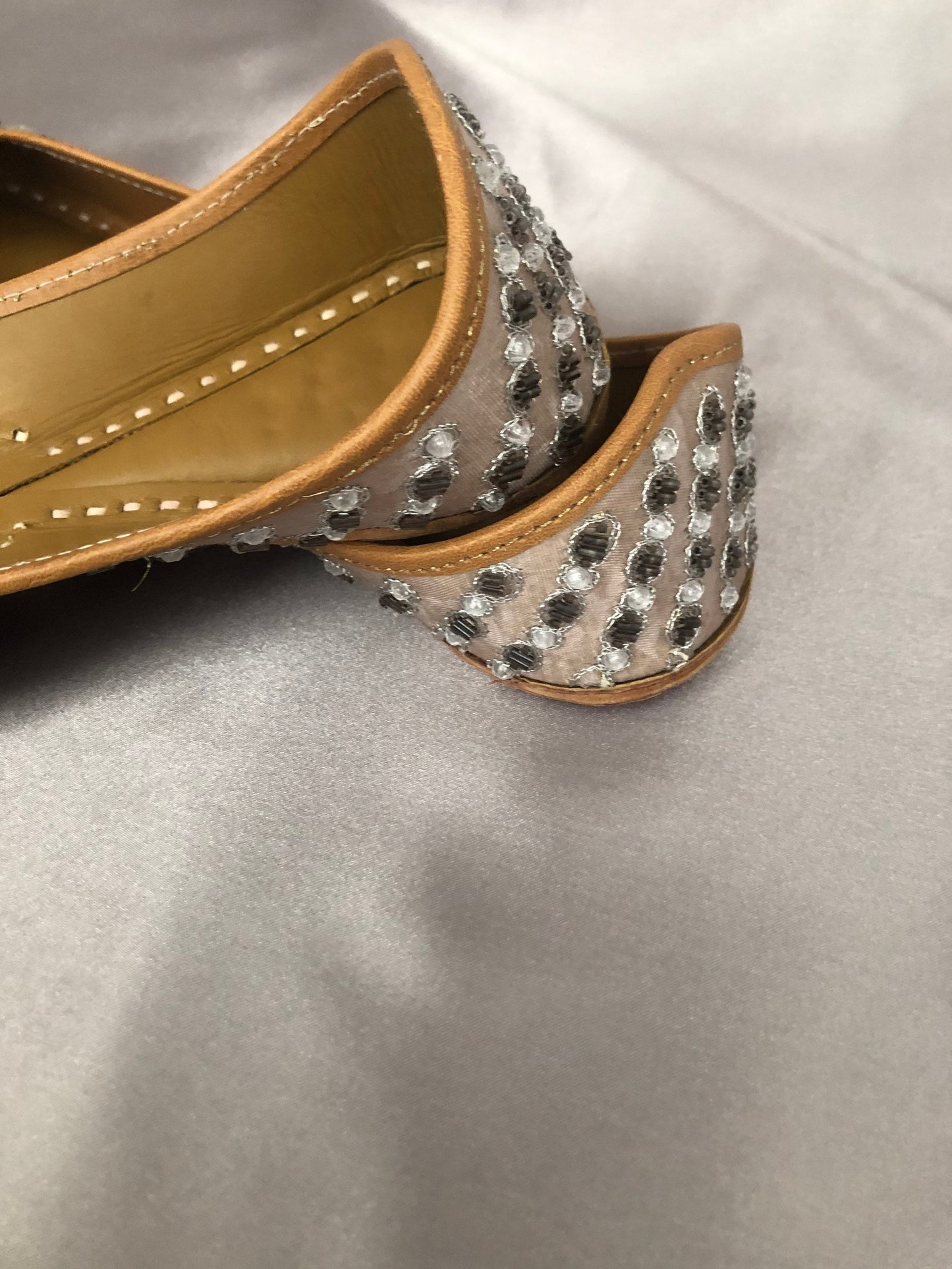 Hot Pink Punjabi Jutti/Jooti/Pakistani Khussa Wedding Shoes Perfect Bridesmaid gifts Leather Cushioned Insole US Size 9 / UK Size 7