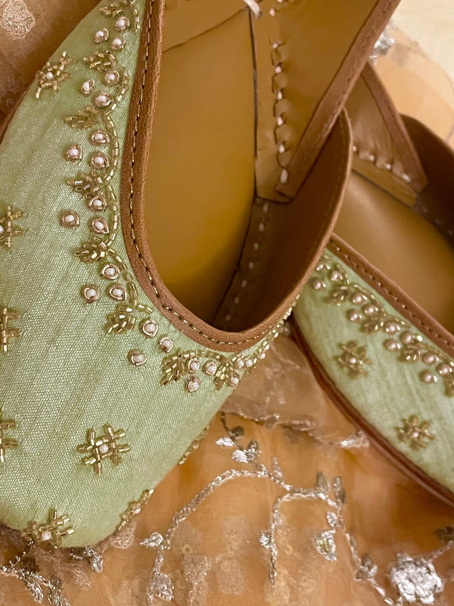 Mint Juttis Punjabi Jooti Women Shoes Khussa Embroidered pumps Bridal Shoes