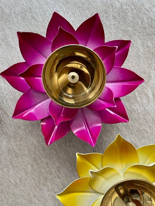 2 x Lotus Oil Lamp Diya Diva Lamp Wick Auspicious Akhand Jot Lakshmi Pooja Room Buddhist  Meditation Divinity Diwali Décor