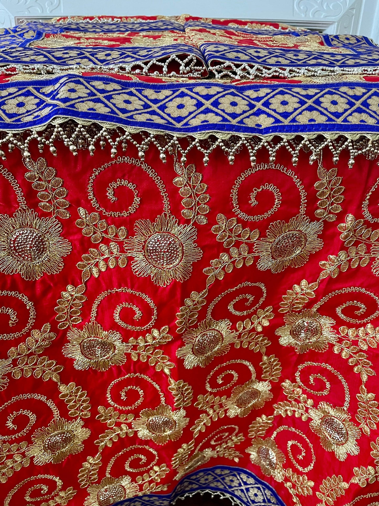 Guru Granth Sahib Rumala Sahib Set 4 pcs. Embroidered Double Set with 2 Palkan Sikh Punjabi Gurudwara Perfect for Weddings Sagan