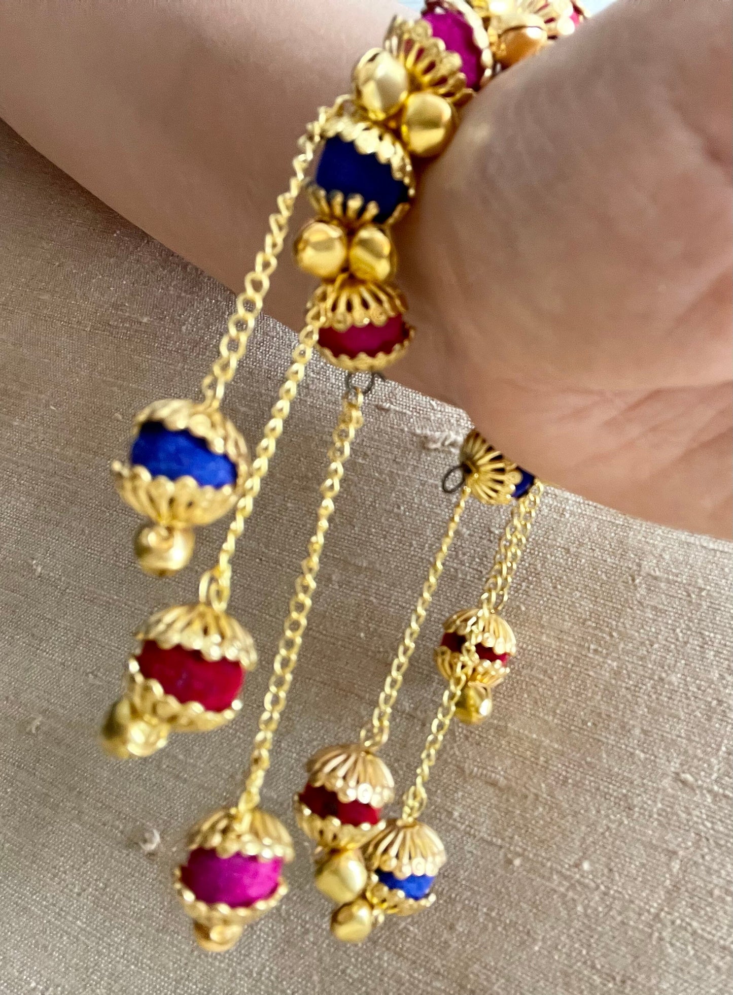 10 x Slip-on Gana Sangeet Mehndi Dholki Sangeet Ganey Ganaas Indian Wedding Bracelets Assorted colours Mehendi Mayoon Maiyan Mouli Kalava
