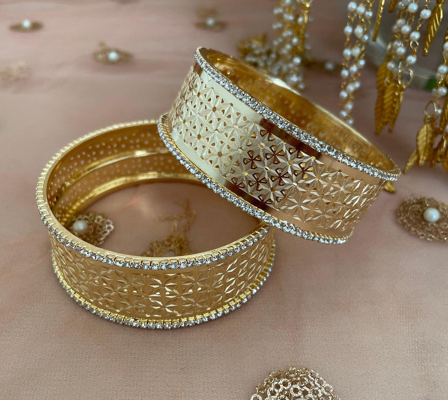 Pair of Gold Diamanté Cutwork Design Statement Kangan Karas Kada Indian Bangles Bangles