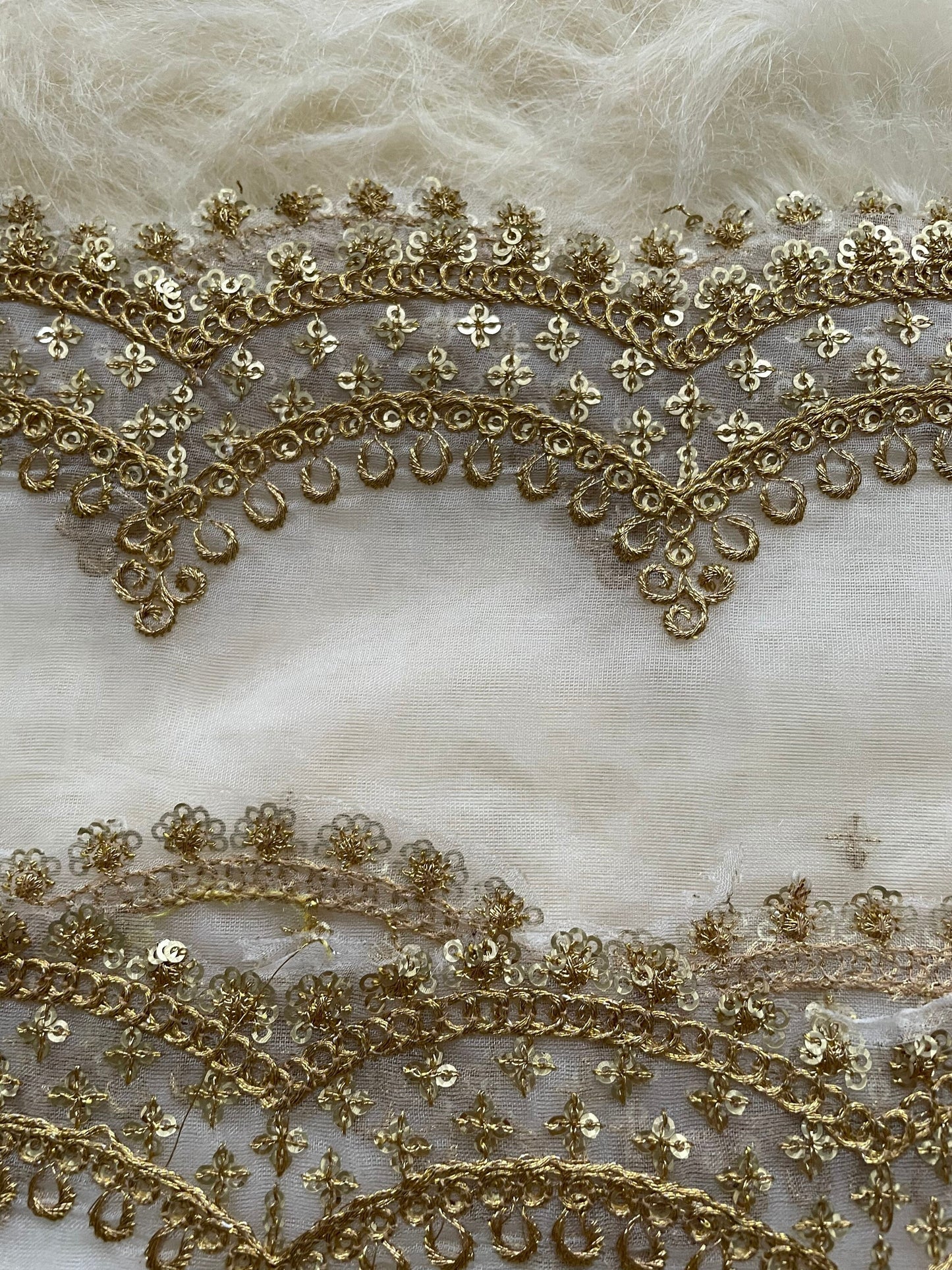 White Organza embroidered Dupatta Scalloped Border Sequins work Silver/Gold Zari thread-work