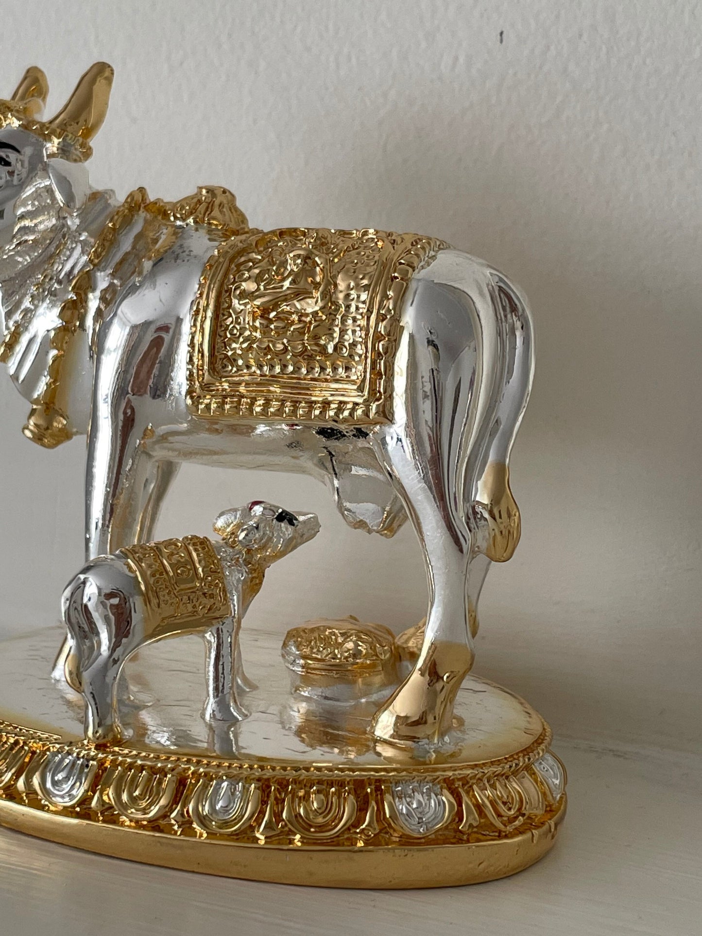 Silver/Gold Finish Kamdhenu Gai|  Diwali Pooja| Shri Krishna | Govinda| The Cow Mother | Surabhi |Miraculous Diety of Plenty & Abundance