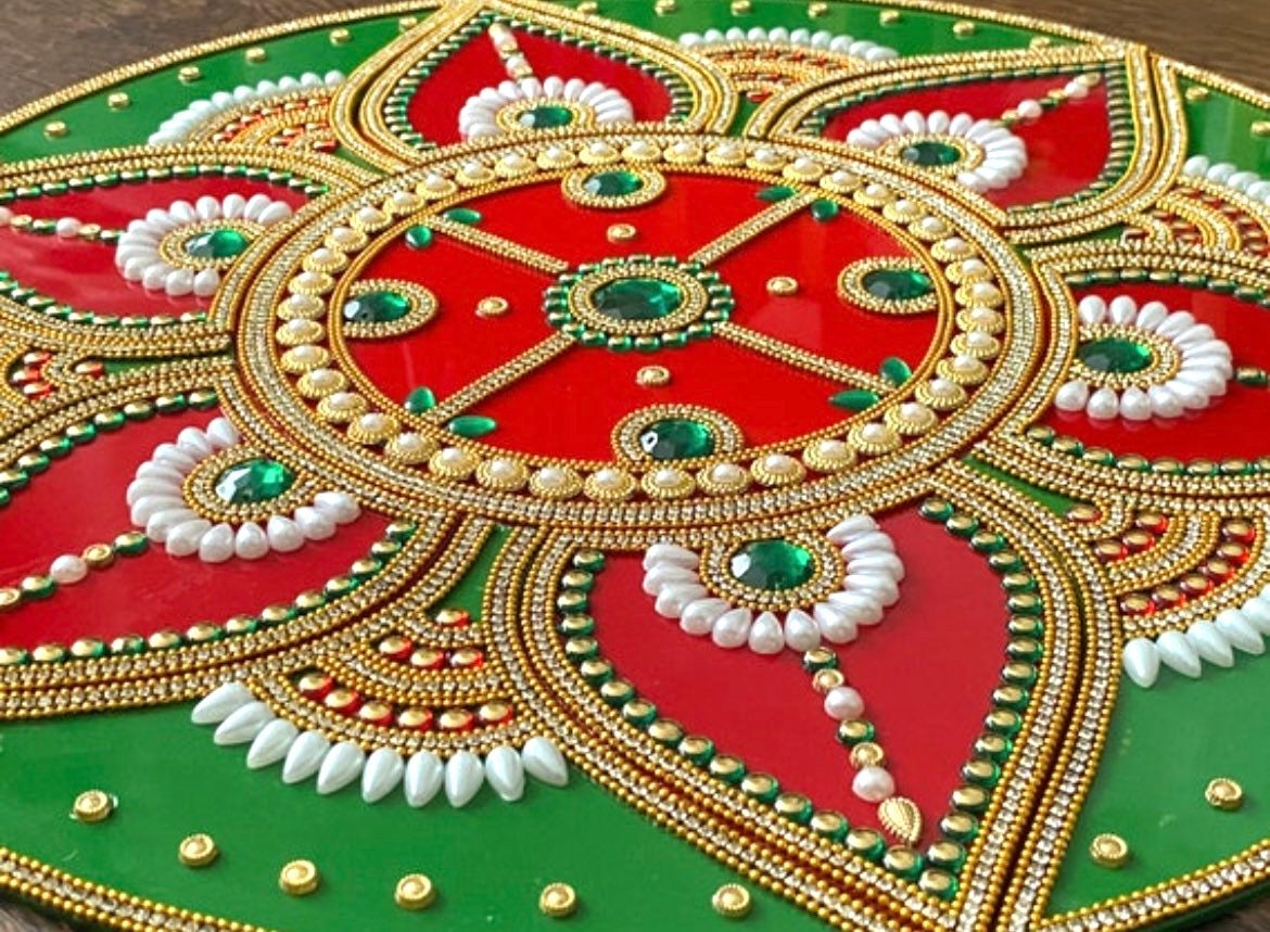 Red Green Rangoli Floor Art Weddings New Home Navratri Durga Pooja Flower Design comes with Diya Mandala Alpona