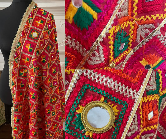 Phulkari Bagh Dupatta Fulkari Duppatta Chaddar Multi Punjabi Weddings Shawl Colourful Mirror Ghungroos Punjabi outfit Mehendi Mayoon Dholki