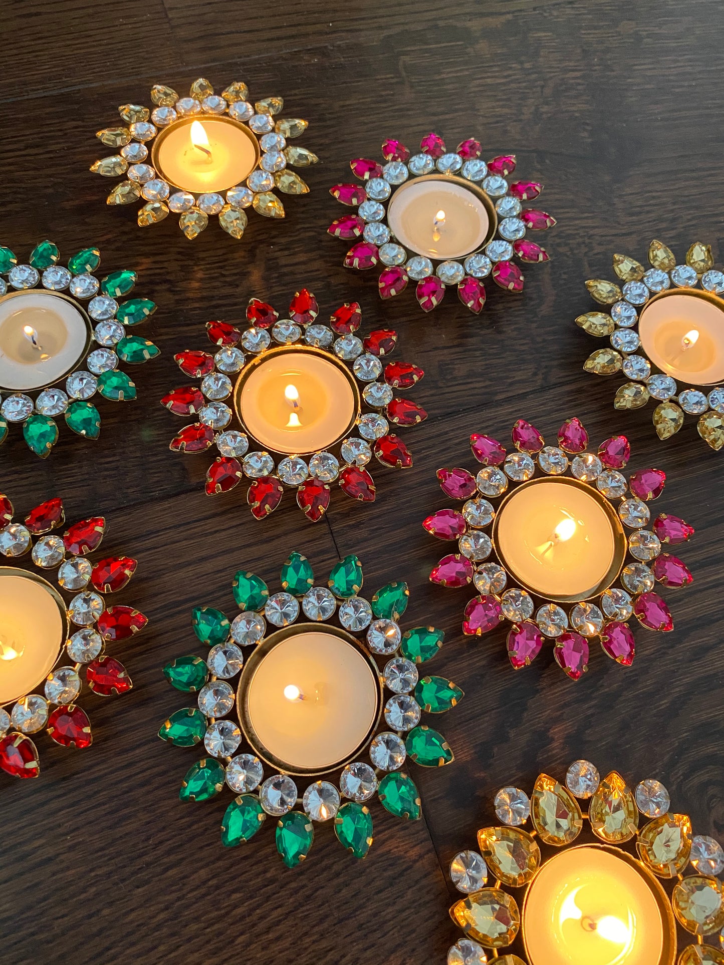 4 x Tea light Candle Holders Indian Festivals Metal Rhinestones Diyas Perfect for Diwali Gifting Home Decor for Decorating Mehendi