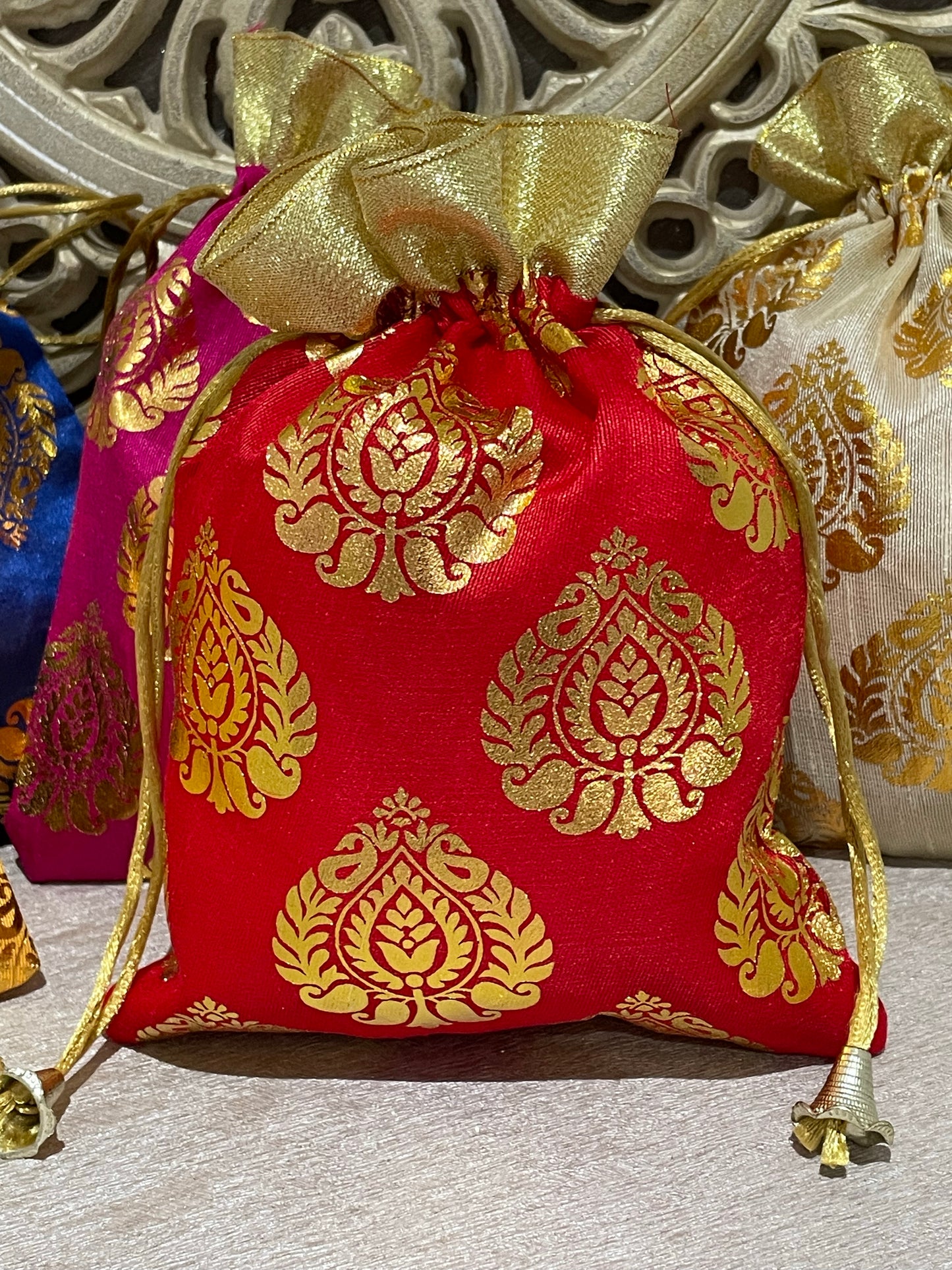10 Potli Bags Damask Drawstring Design for Lohri Wedding Favours Bhaji  Mehendi Dholki Nikah Bidh Kanjak Navratri PrasdamGift